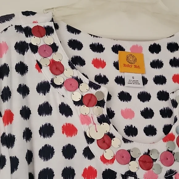 Ladies blouse - Picture 4 of 6